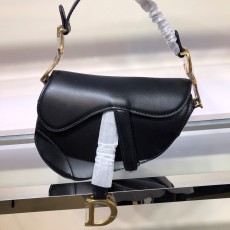 DIOR 디올 새들백